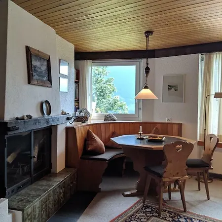 Lägenhet Casa Sum Naul Breíl